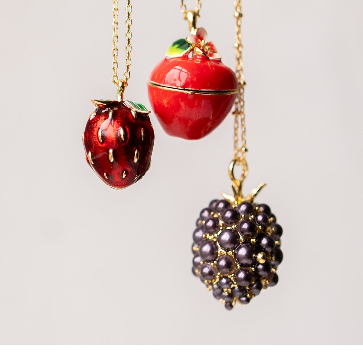 새로운 과일 부활절 달걀 목걸이, 열고 닫는 동물 부활 - Heart Locket Necklace Photo 리뷰 및 가격