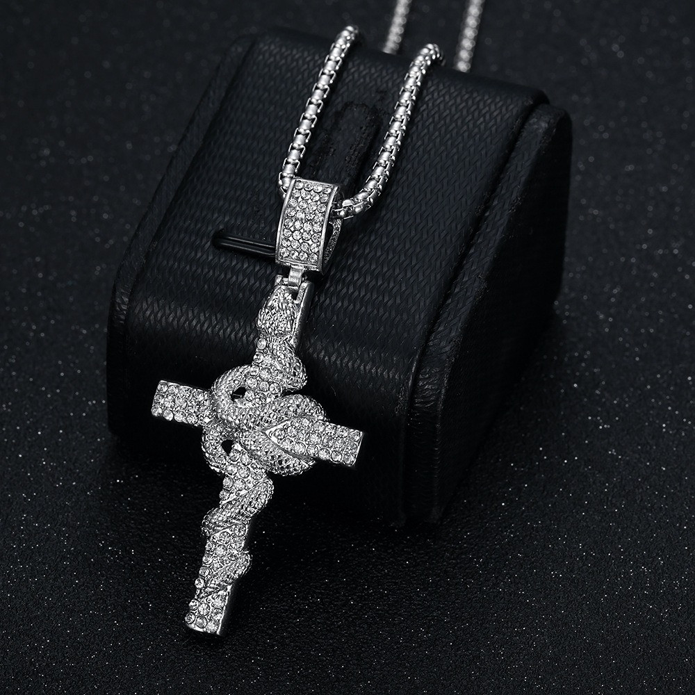 뱀 무늬가 새겨진 스테인리스 스틸 십자가 펜던트 목걸이 - Cross Pendant Necklace Gold 리뷰 및 가격