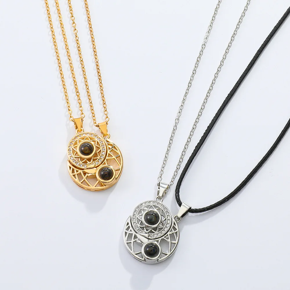 2개 세트 자석 커플 매칭 목걸이 100개 언어 사랑해 - Magnetic Couple Matching Necklaces 리뷰 및 가격